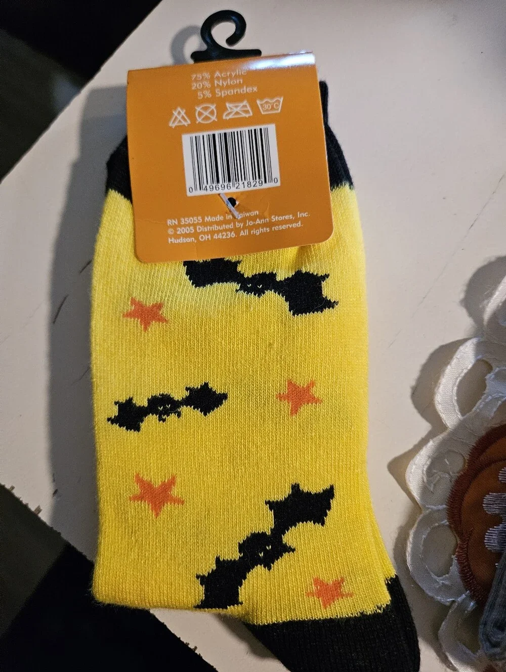 spooky cat get ready
